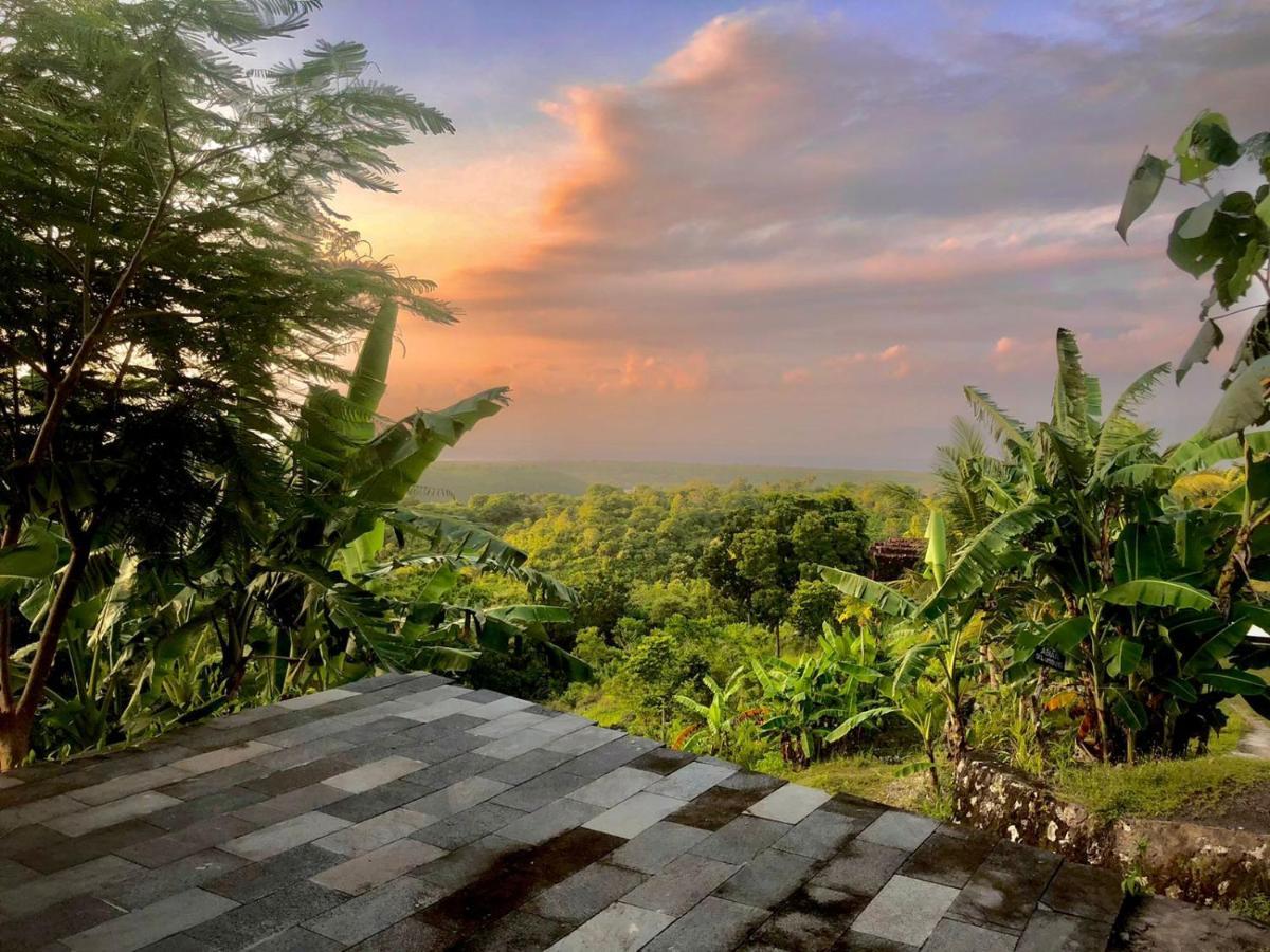 Arya Resort Nusa Penida Toyapakeh Exterior photo